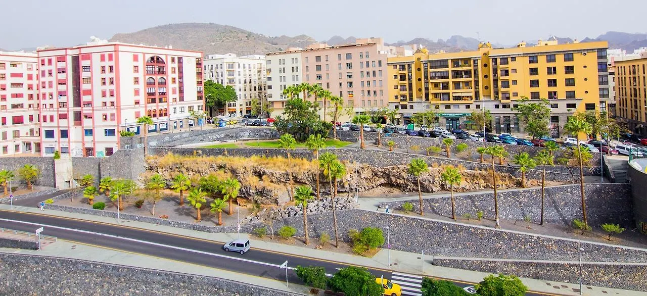 Live Santa Cruz Las Torres Apartment